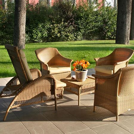 Residence Spiaggia D'Oro Desenzano del Garda Bagian luar foto